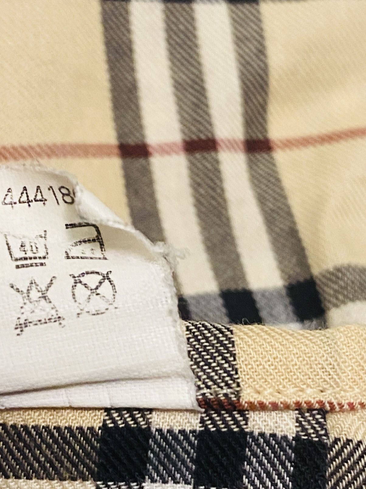 Burberry Burberry Burberrys Checked Shirt Button Downs Nova Check Size US M / EU 48-50 / 2 - 4 Thumbnail