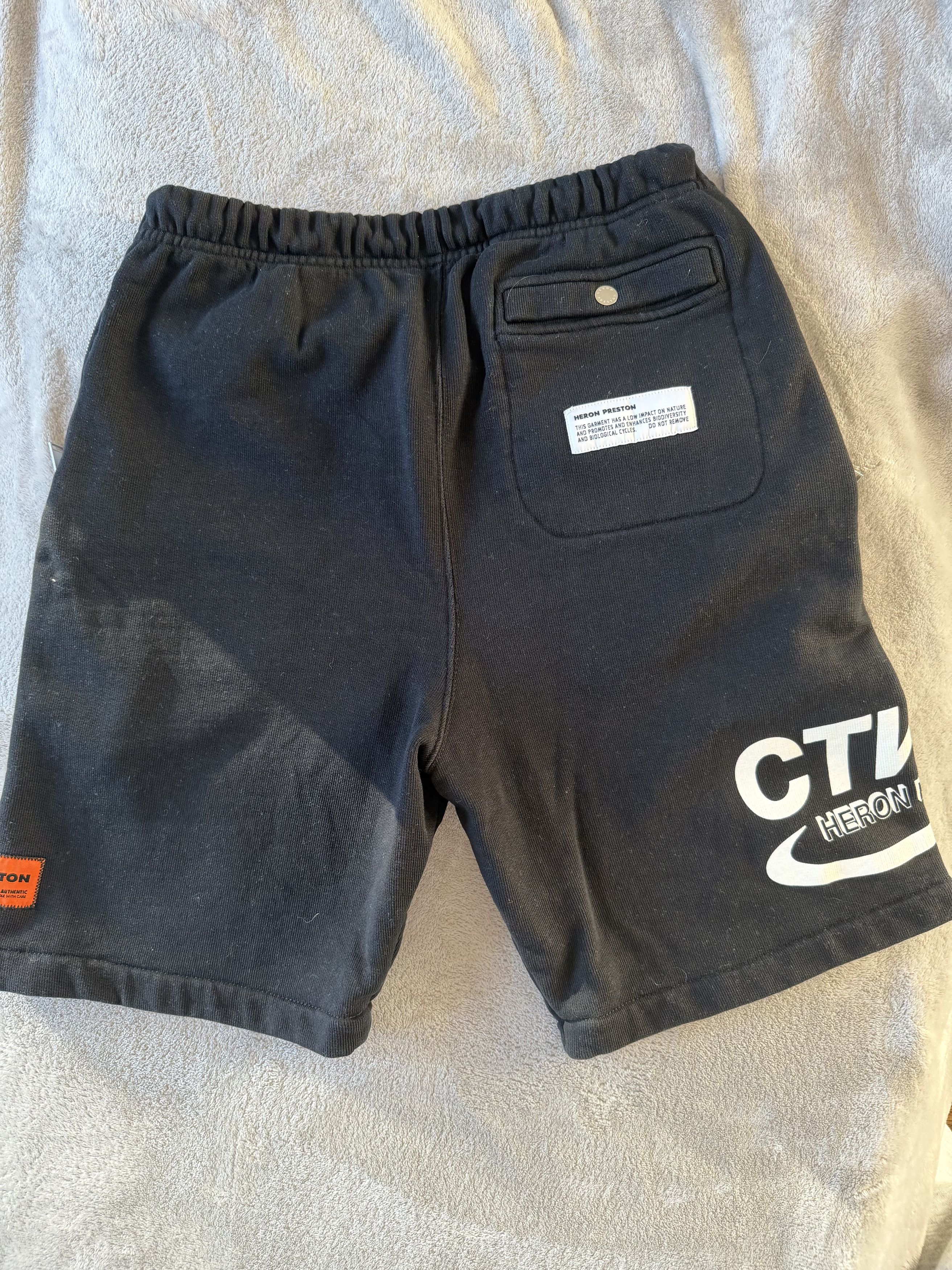 Heron Preston Heron Preston Shorts Size US 28 / EU 44 - 3 Thumbnail