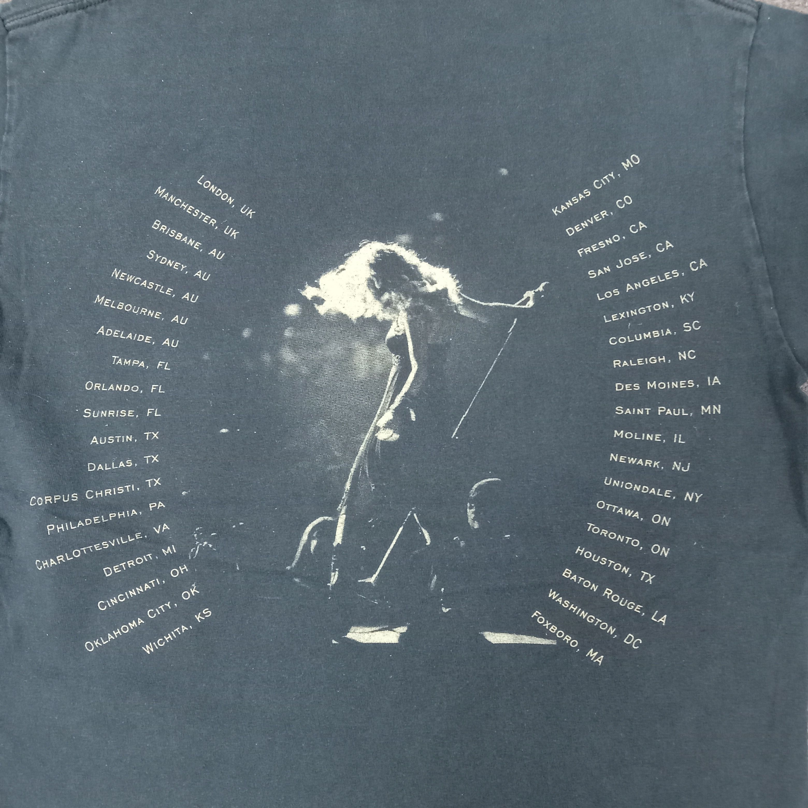Band Tees Taylor Swift Solo Singer Songwriter Tshirt C249N72 Size US S / EU 44-46 / 1 - 6 Thumbnail
