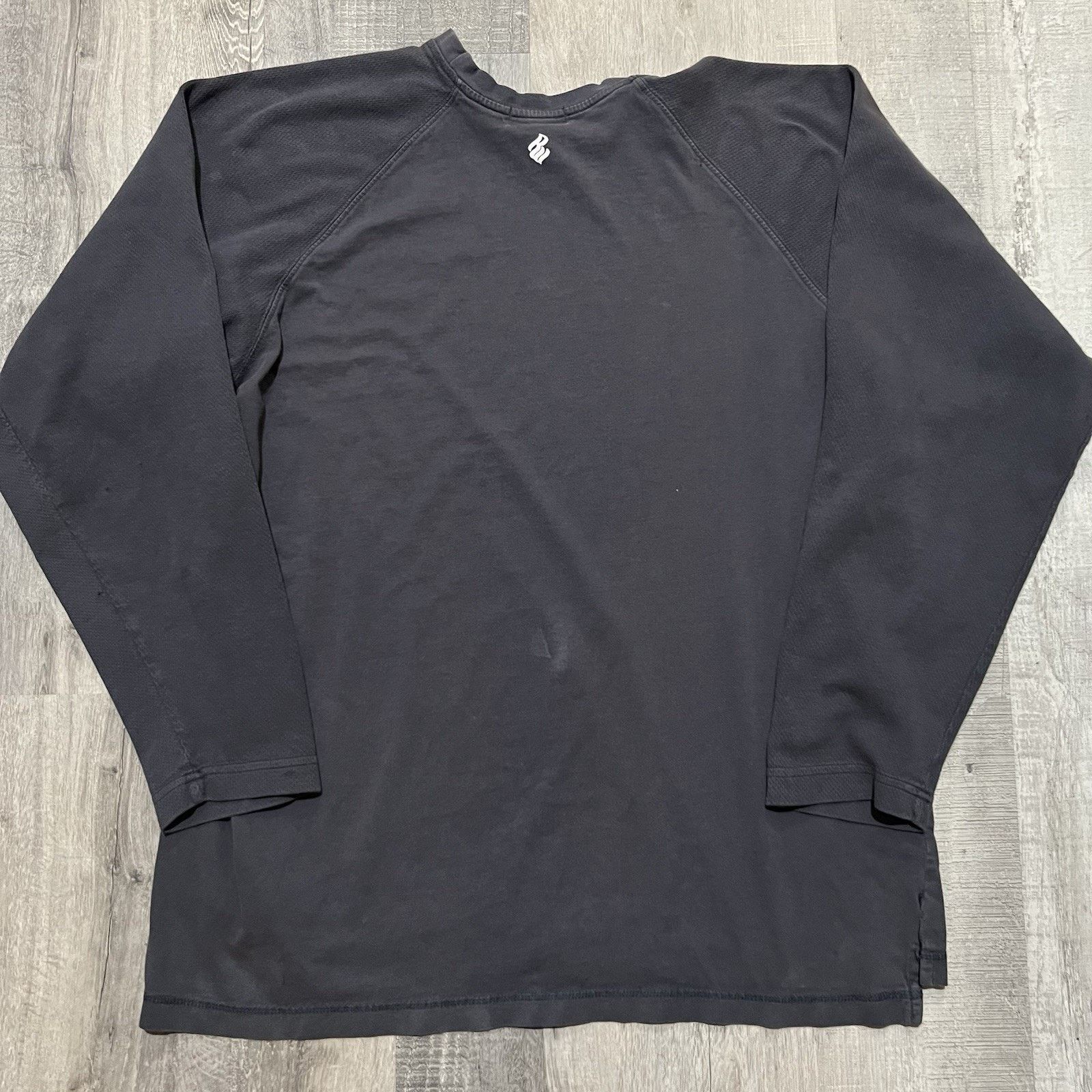 Rocawear VTG Rocawear Y2K Shirt Black Distressed Hip Hop Skater Shirt Size US XL / EU 56 / 4 - 2 Thumbnail
