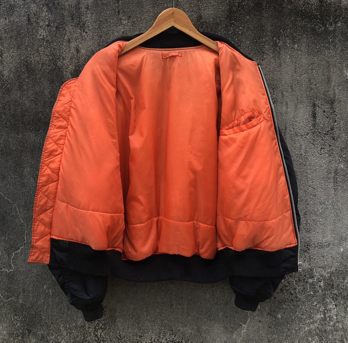 Vintage Vintage 90s Black Ma-1 Bomber Jacket By Uniqlo Size US M / EU 48-50 / 2 - 11 Thumbnail