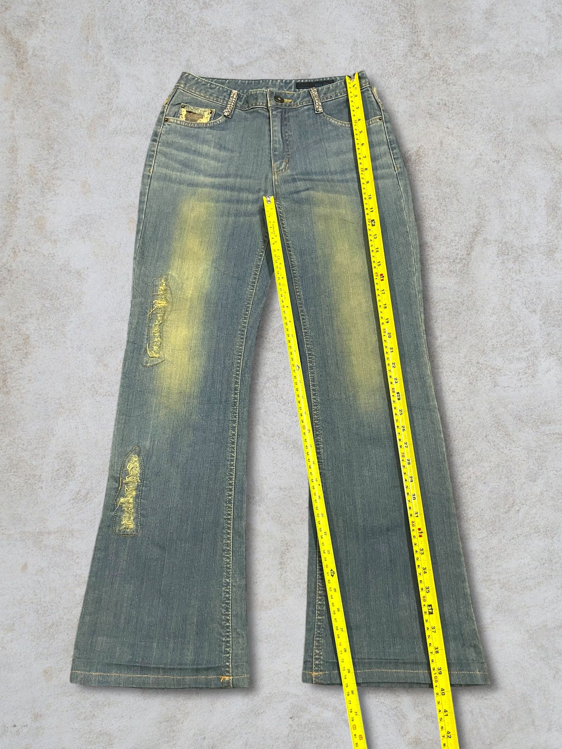 Japanese Brand Vtg Japanese Crystal Beads Distressed Bootcut Frayed Jeans Size 28" / US 6 / IT 42 - 17 Thumbnail