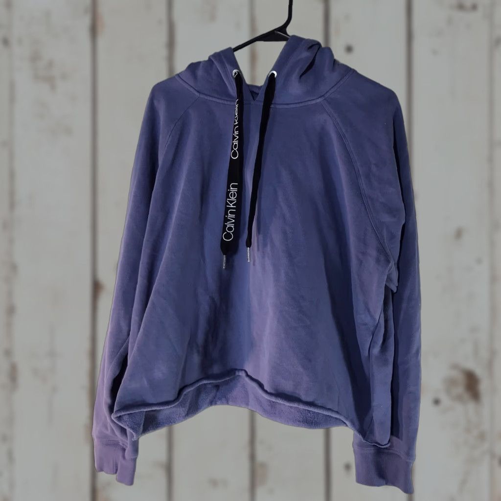 Calvin Klein VINTAGE Calvin Klein Hoodie Cropped Pullover Womens Plus 2X Blue Logo Casual Size XXL / US 16-18 / IT 52-54 - 1 Thumbnail