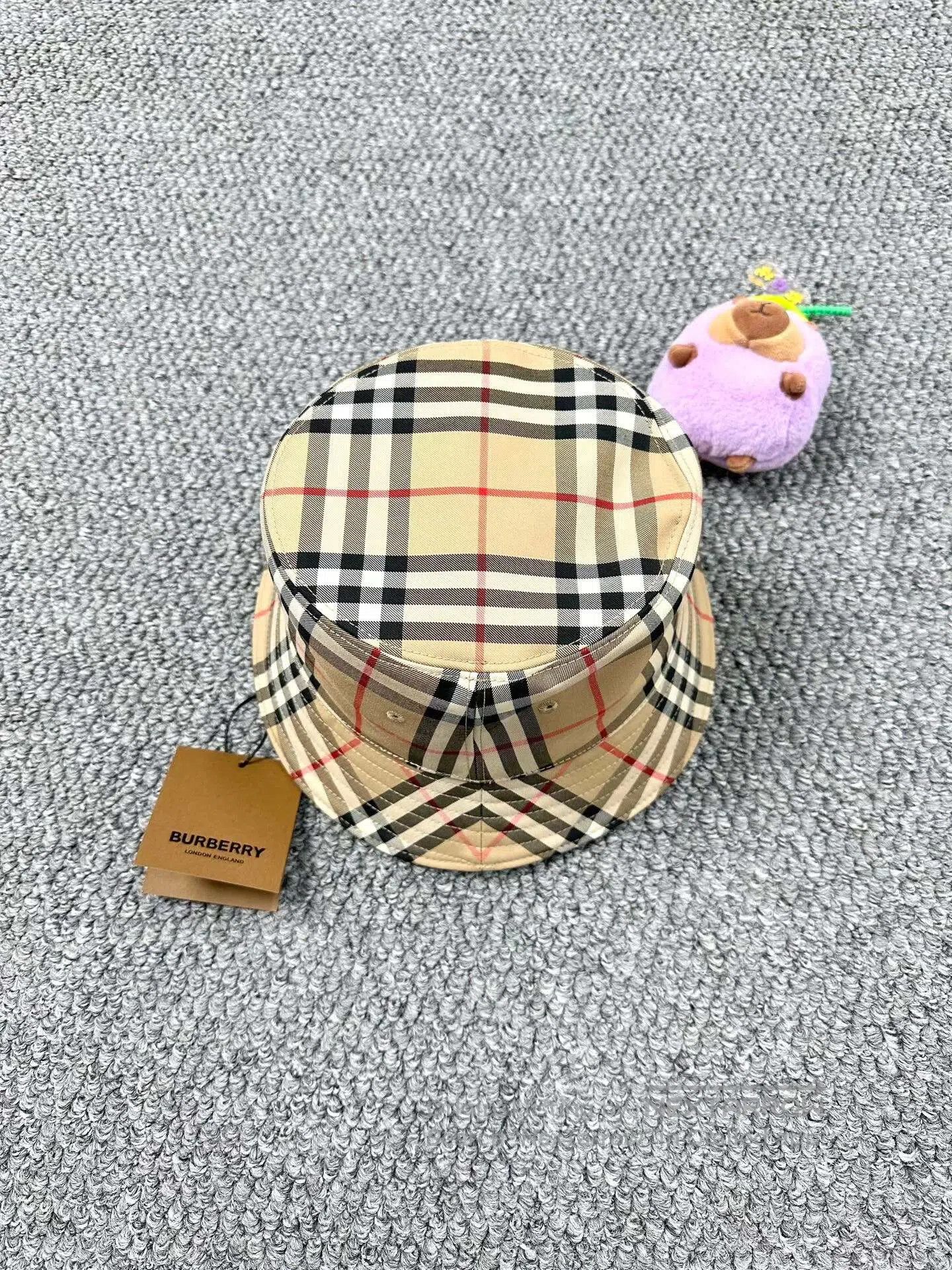 Burberry Burberry size M Classic khaki check fisherman's hat| Size ONE SIZE - 1 Thumbnail