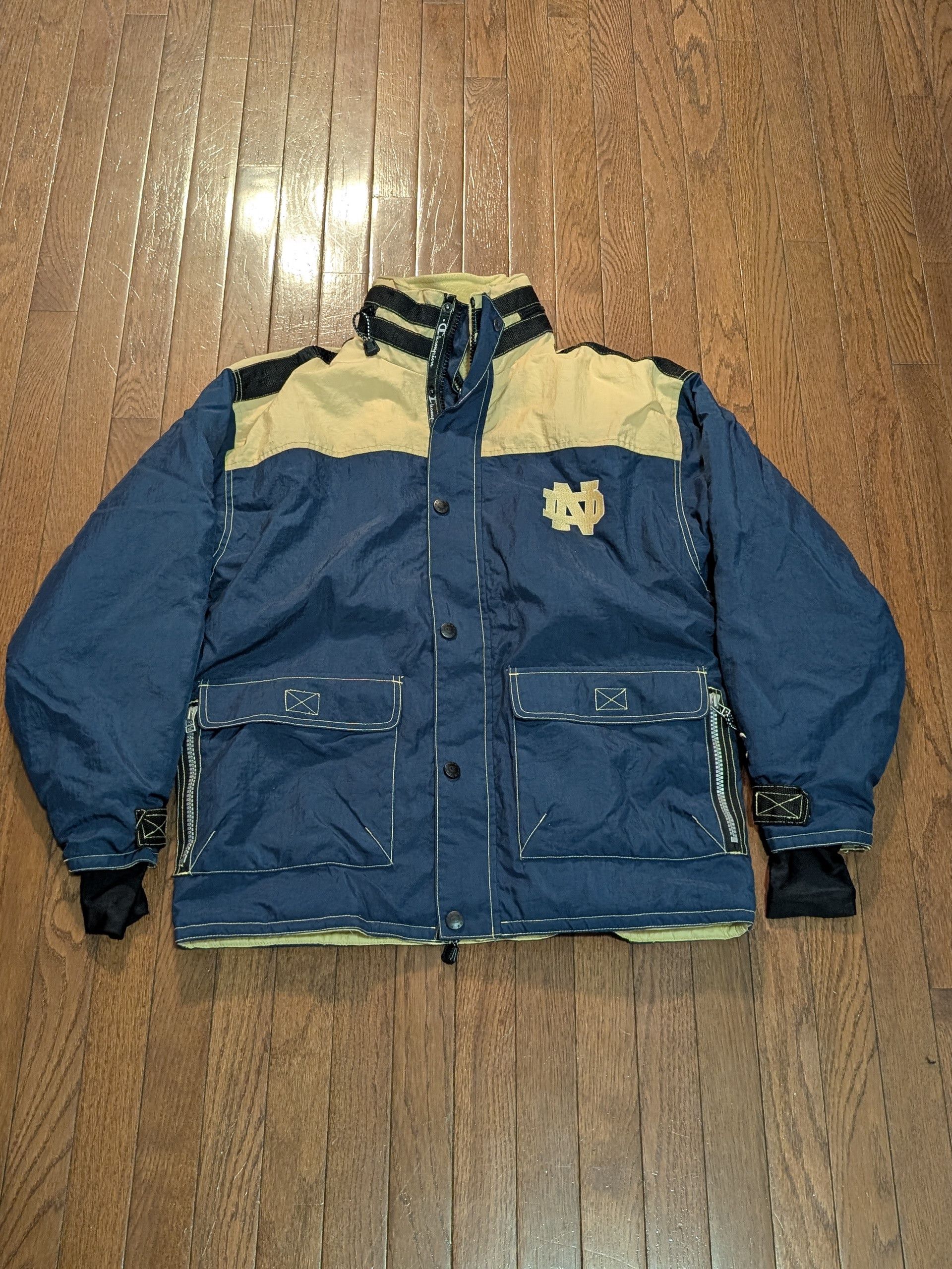 Vintage Notre Dame Champion Puffer Full Zip Jacket Size M