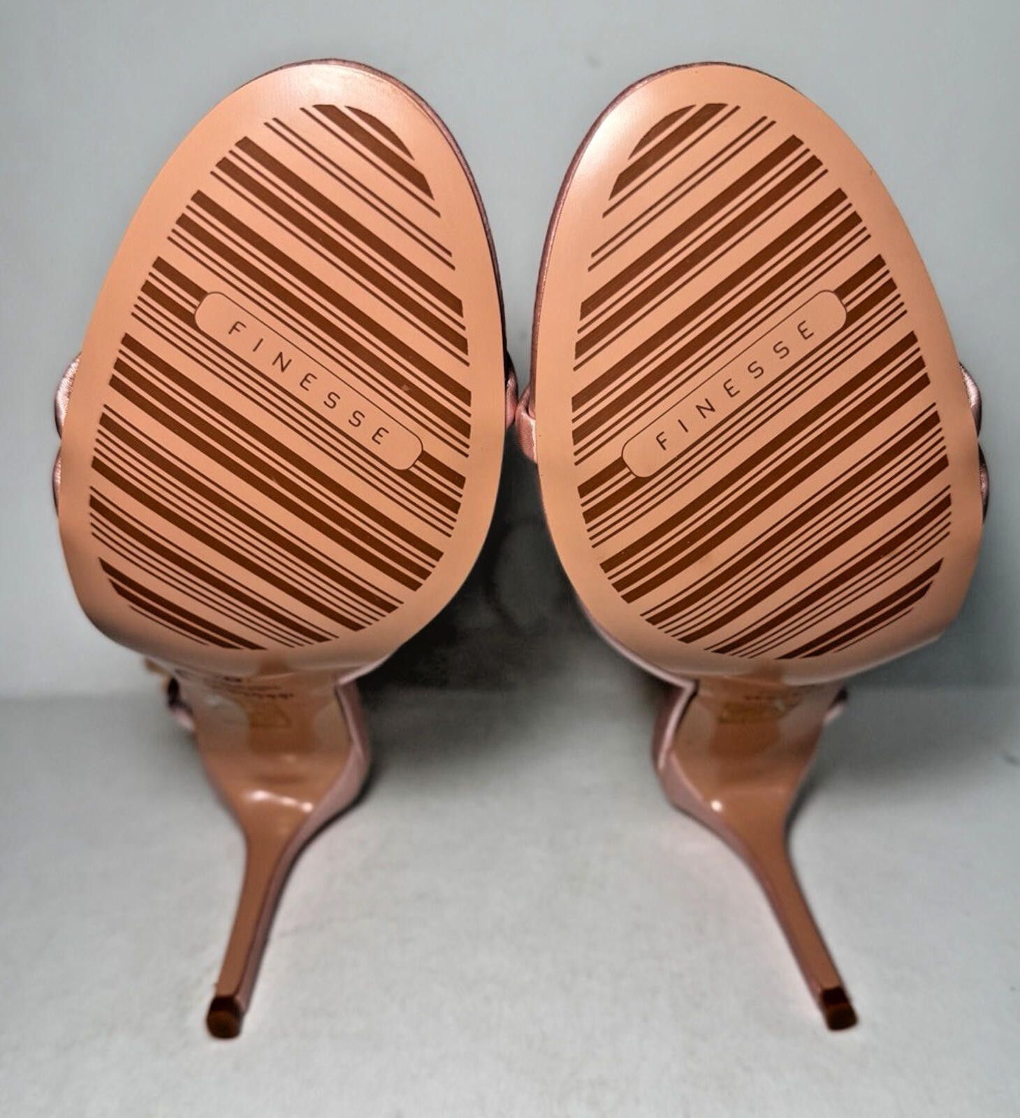 Other FINESSE Liv Peach Pink Butterfly Spiral 4 inch Stiletto Heel Size US 9 / IT 39 - 5 Thumbnail