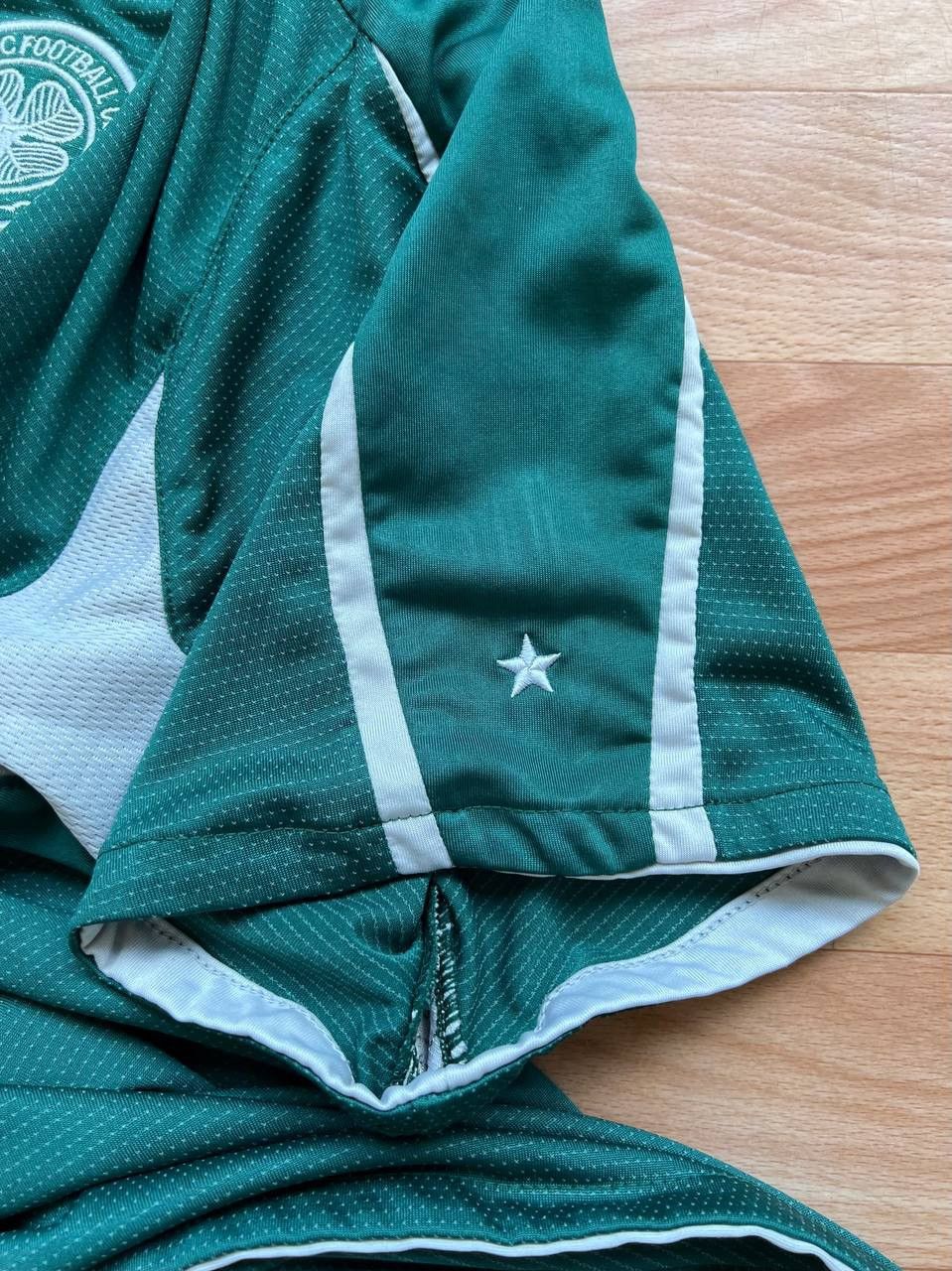 Umbro 2004/5 CELTIC AWAY SOCCER JERSEY FOOTBALL SHIRT UMBRO RARE Size US XXL / EU 58 / 5 - 13 Thumbnail