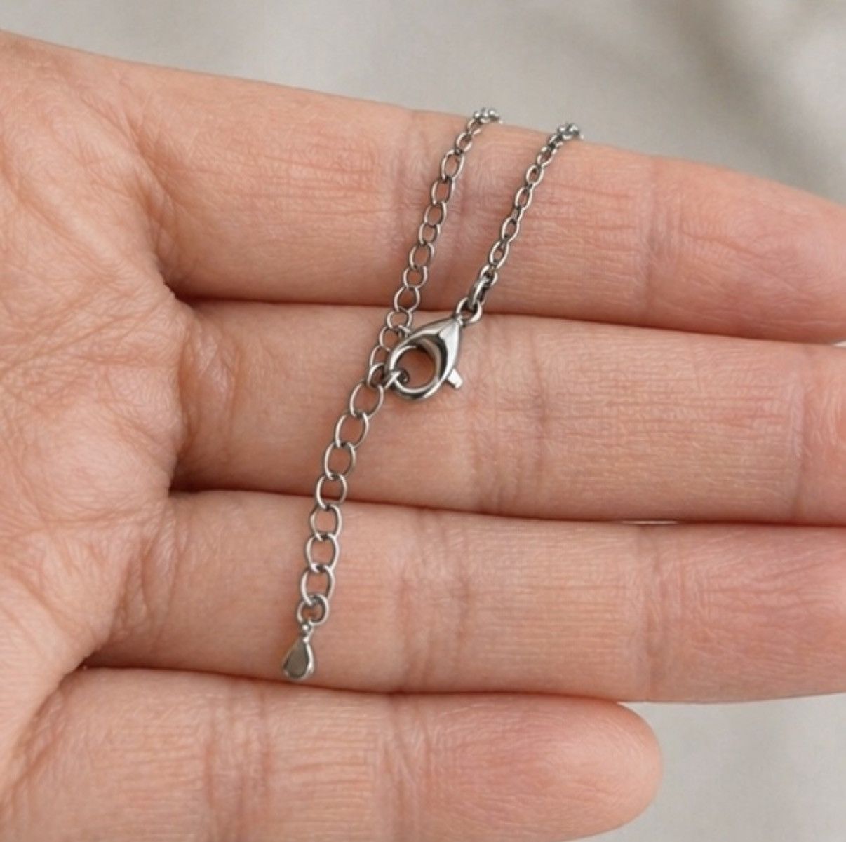 Other Beautiful tear drop necklace Size ONE SIZE - 6 Thumbnail