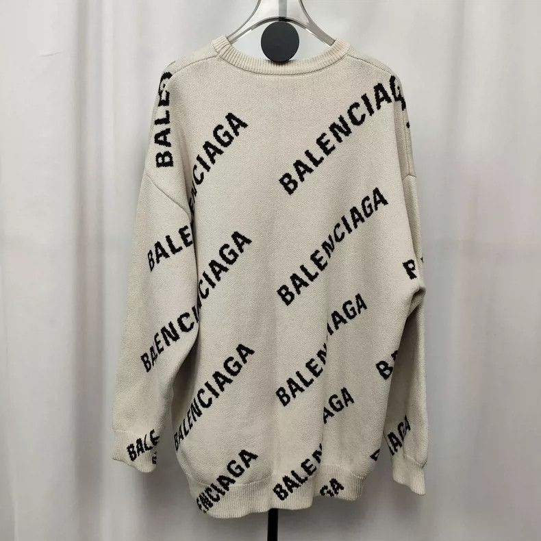 Balenciaga Balenciaga Full printed logo long sweater Size US XS / EU 42 / 0 - 3 Thumbnail