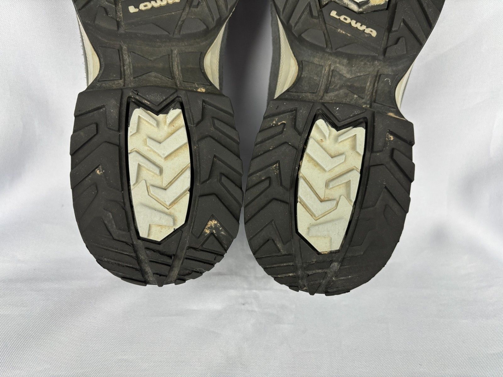 LOWA Lowa Innox Evo GTX Gore-Tex Shoes Size US 9.5 / UK 7.5 Size US 9.5 / IT 39.5 - 13 Thumbnail