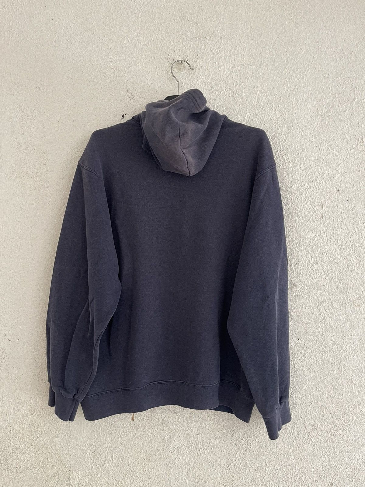 Nike Faded Vintage Y2K Nike Center Swoosh Hoodie Grey Tag Size US M / EU 48-50 / 2 - 2 Thumbnail