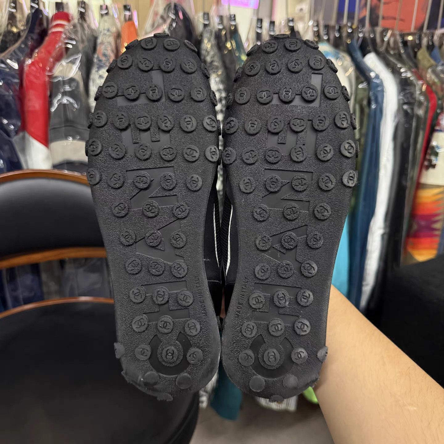 Chanel Chanel Black & White Sneakers (Trainers) K15 Size US 9 / IT 39 - 9 Thumbnail