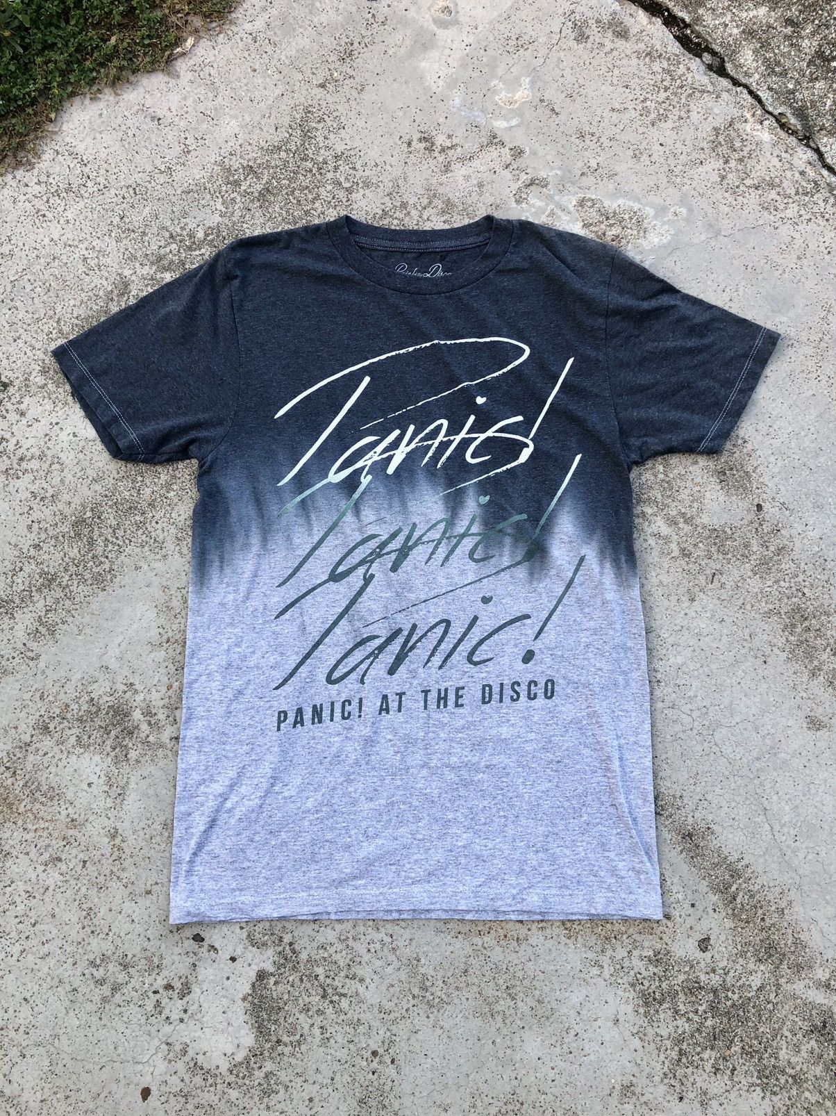 Band Tees PANIC AT THE DISCO BAND TEE Size US S / EU 44-46 / 1 - 1 Thumbnail