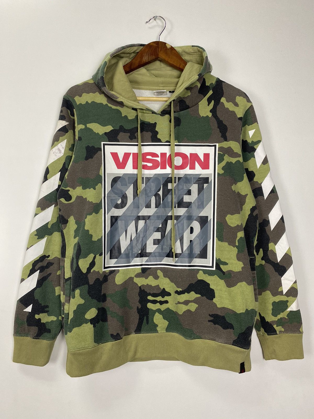 Vision Streetwear Vision Streetwear off -white design hoodies Size US L / EU 52-54 / 3 - 3 Thumbnail