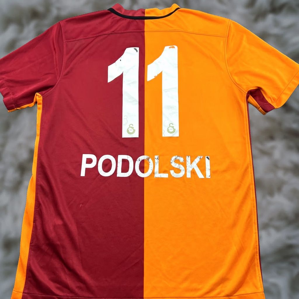 Nike Nike Galatasaray 2015 2016 Home Mens Medium #11 Football Jersey T-Shirt Multicolor Adult Regular Short Sleeve Nike Shirt Size US M / EU 48-50 / 2 - 1 Thumbnail