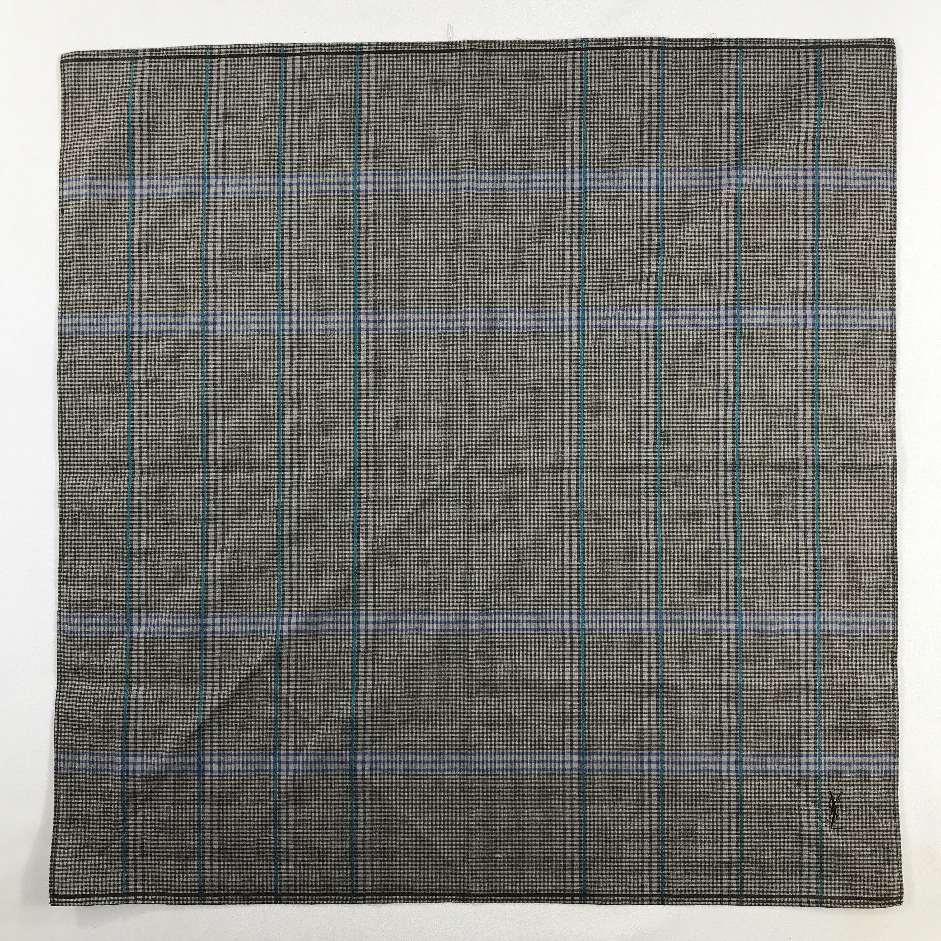 Yves Saint Laurent Yves Saint Laurent Handkerchief / Bandana / Neckerchief C544 Size ONE SIZE - 3 Thumbnail