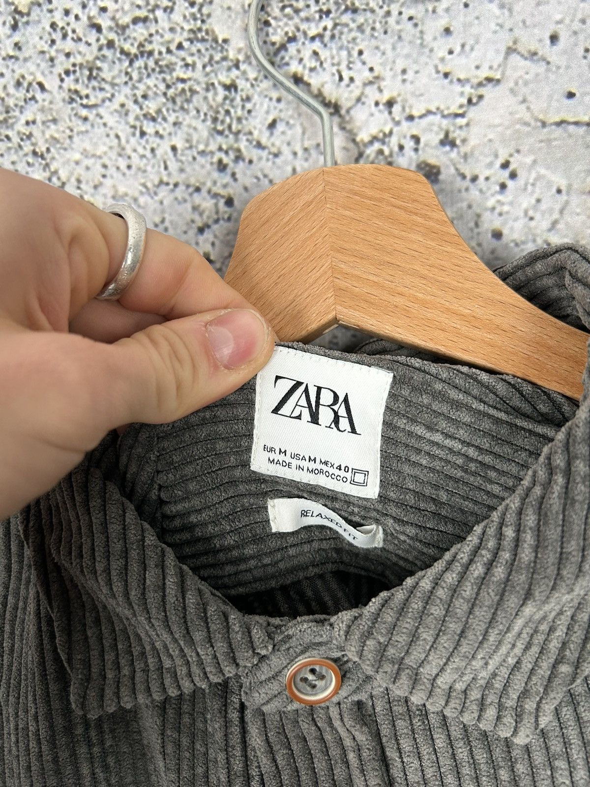 Zara Zara Corduroy Overshirt Streetwear Hype Fashion Skate Size US M / EU 48-50 / 2 - 4 Thumbnail