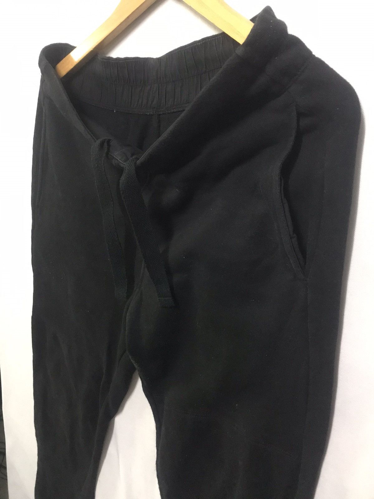 Lemaire × Uniqlo Uniqlo x Lemaire Men’s Black Joggers Size US 33 - 5 Thumbnail