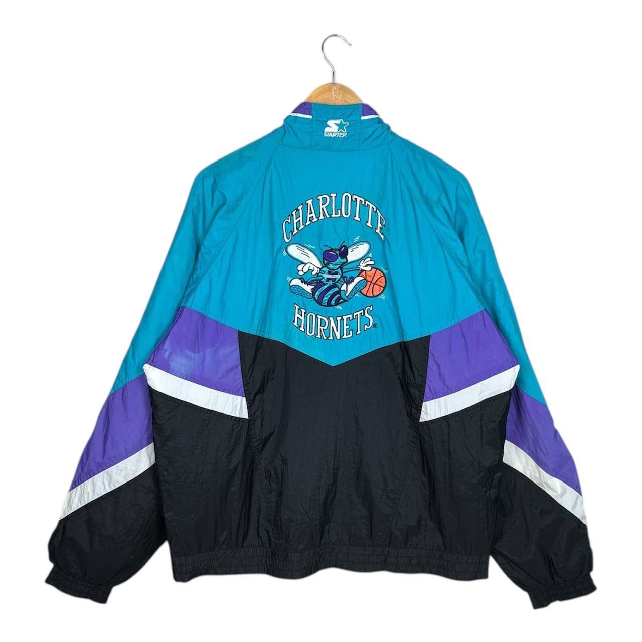 Starter Vintage 90s Starter Charlotte Hornets NBA Team Jacket Size US L / EU 52-54 / 3 - 1 Thumbnail