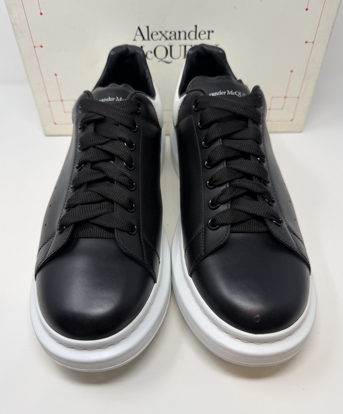 Alexander McQueen Alexander McQueen Oversized Sneaker Black/White Size US 14 / EU 47 - 2 Thumbnail