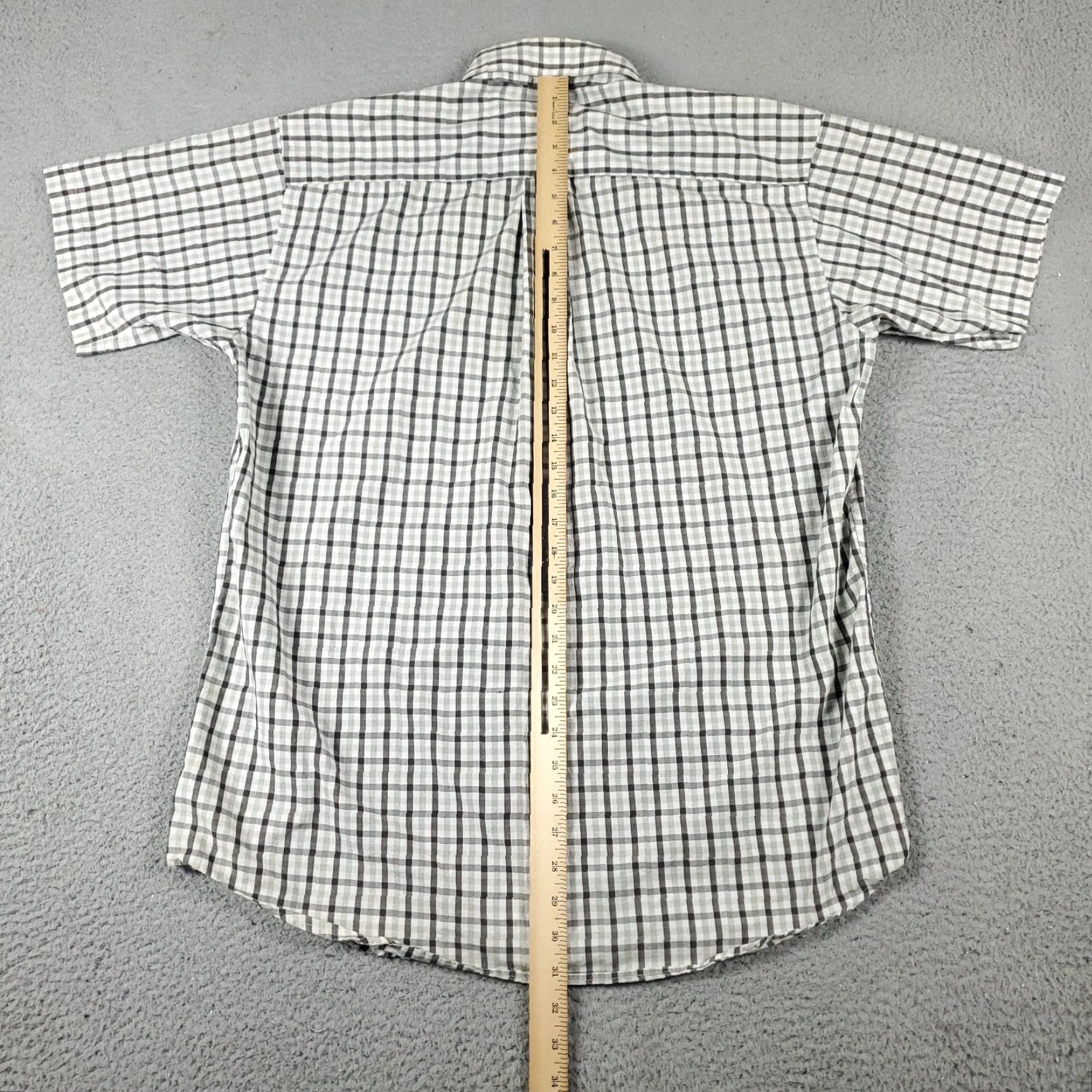 Nautica Nautica Shirt Size Large Gray Plaid Casual Button Up Short Sleeve Mens Size US L / EU 52-54 / 3 - 4 Thumbnail