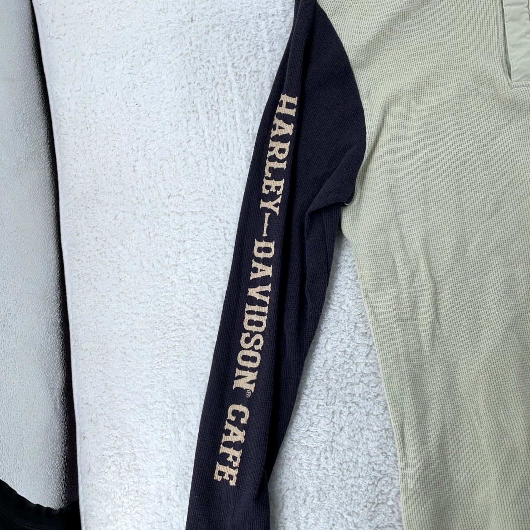 Harley Davidson Harley-Davidson T-Shirt Womens Long Sleeve Henley Thermal Ivory S Fits S/M Biker Las Vegas Cafe Harley Davidson Size S / US 4 / IT 40 - 4 Thumbnail