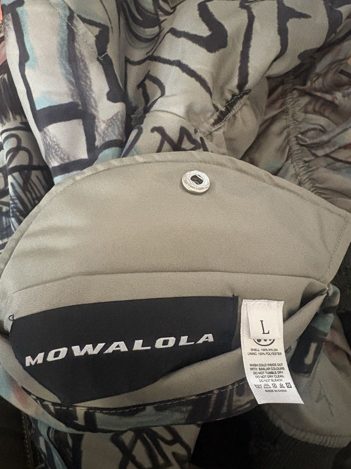 Mowalola Mowalola Graffiti Bomber with hood Size US L / EU 52-54 / 3 - 6 Thumbnail