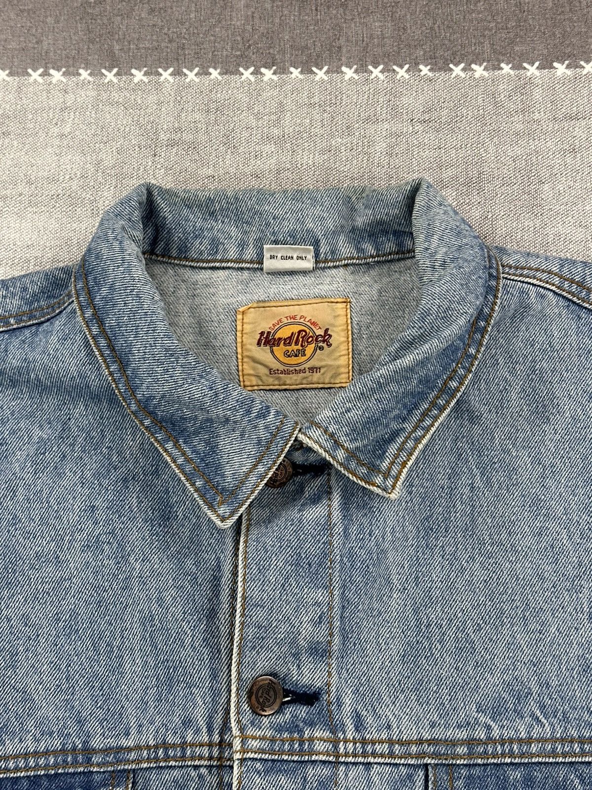 Hard Rock Cafe Vintage Hard Rock Cafe New York Embroidered Denim Jacket XXL Size US XXL / EU 58 / 5 - 8 Thumbnail