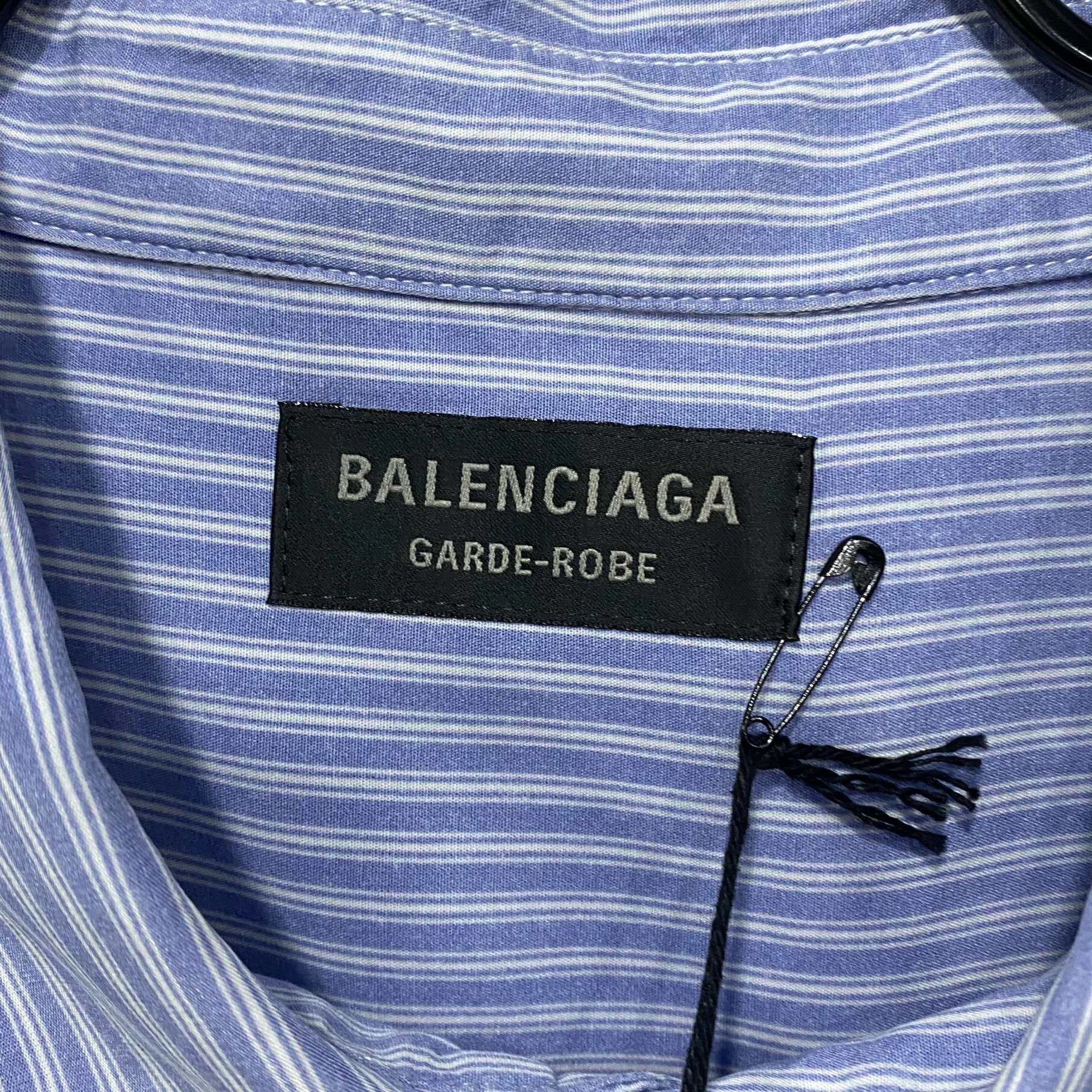 Balenciaga Balenciaga blue and white stripe shirt S Size US S / EU 44-46 / 1 - 5 Thumbnail