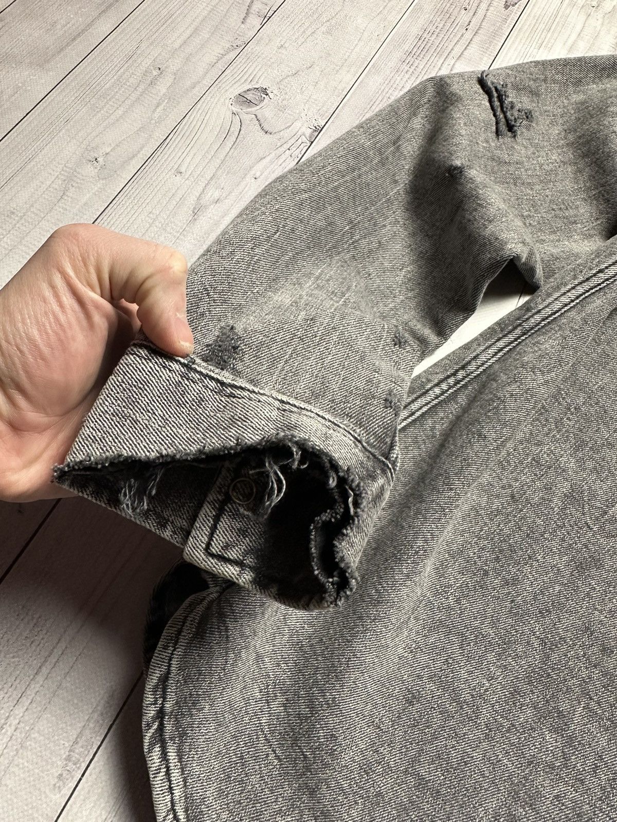 Allsaints × Vintage Vintage Allsaints denim shirt distressed size M grey rare Size US M / EU 48-50 / 2 - 6 Thumbnail