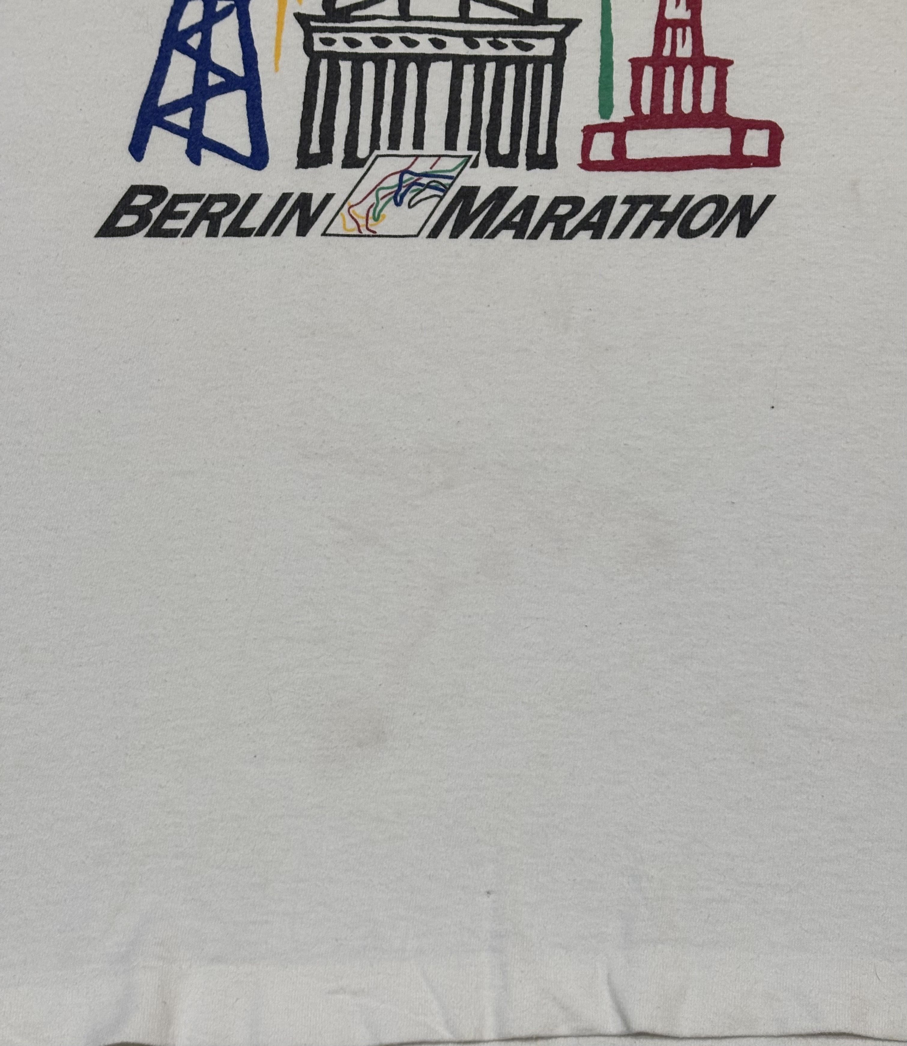 Adidas Berlin Marathon T-shirt Adidas 90s vintage Size. XL Size US XL / EU 56 / 4 - 9 Thumbnail