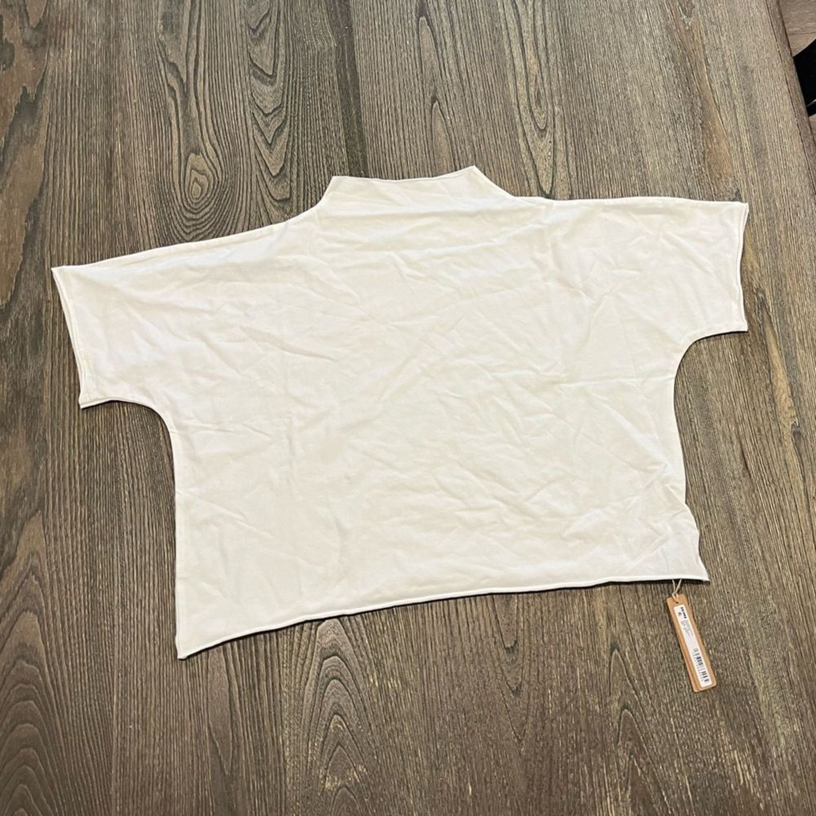 SKIMS NWT Skims Raw Edge Super Cropped Tee Mock Neck 3X Size 3XL / US 20-22 - 4 Thumbnail