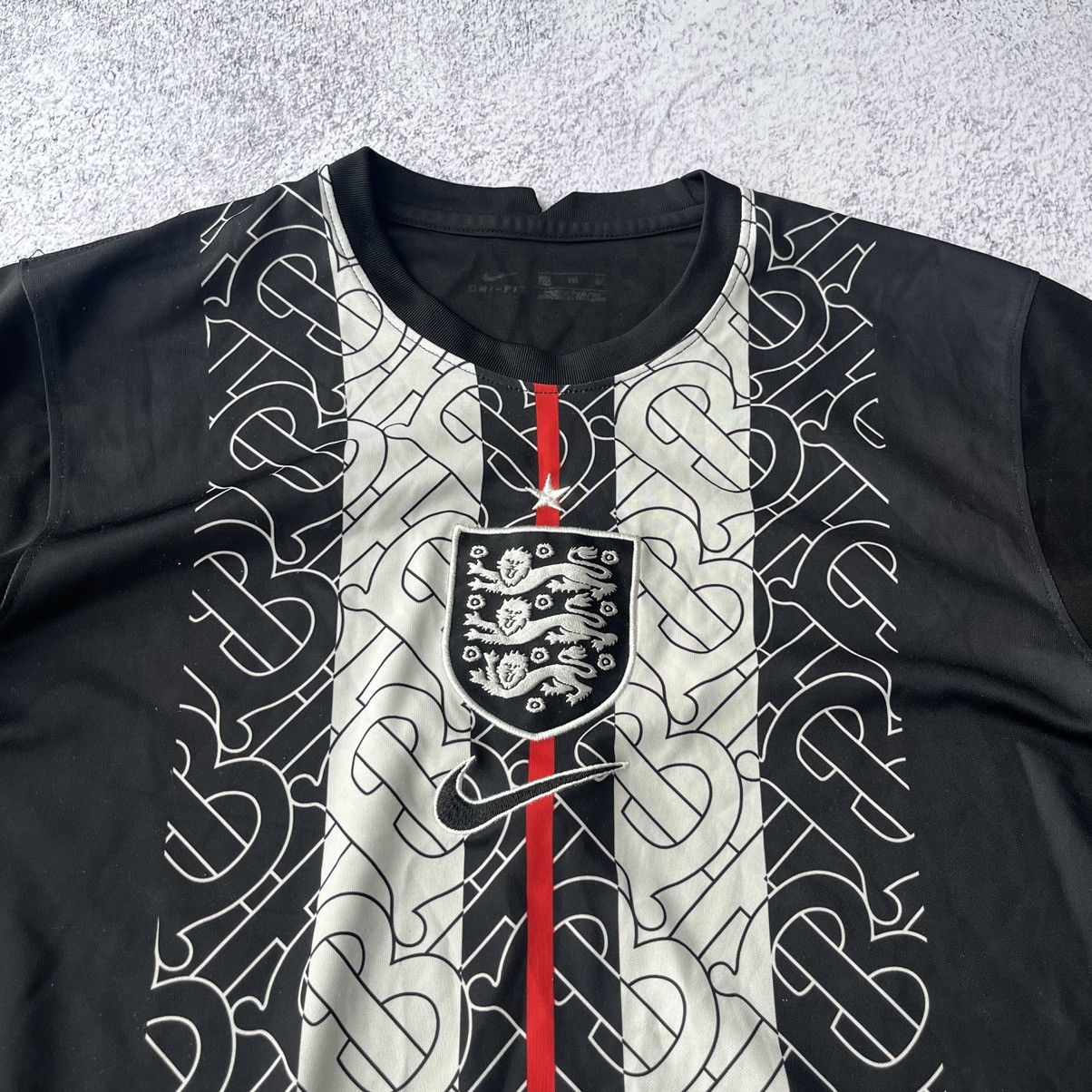 Nike England football jersey soccer exposure edition black 2020 Size US XL / EU 56 / 4 - 2 Thumbnail
