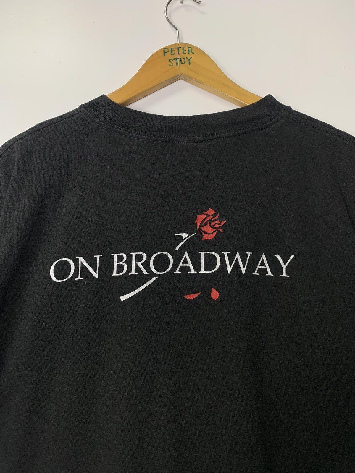 Vintage Vintage Beauty and the Beast T-shirt Size US L / EU 52-54 / 3 - 9 Thumbnail