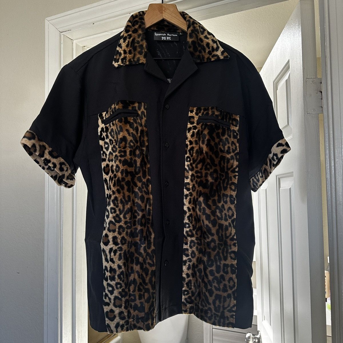 Vintage 90’s leopard fur print Spanish Harlem Chicano button up sz L Size US L / EU 52-54 / 3 - 2 Thumbnail