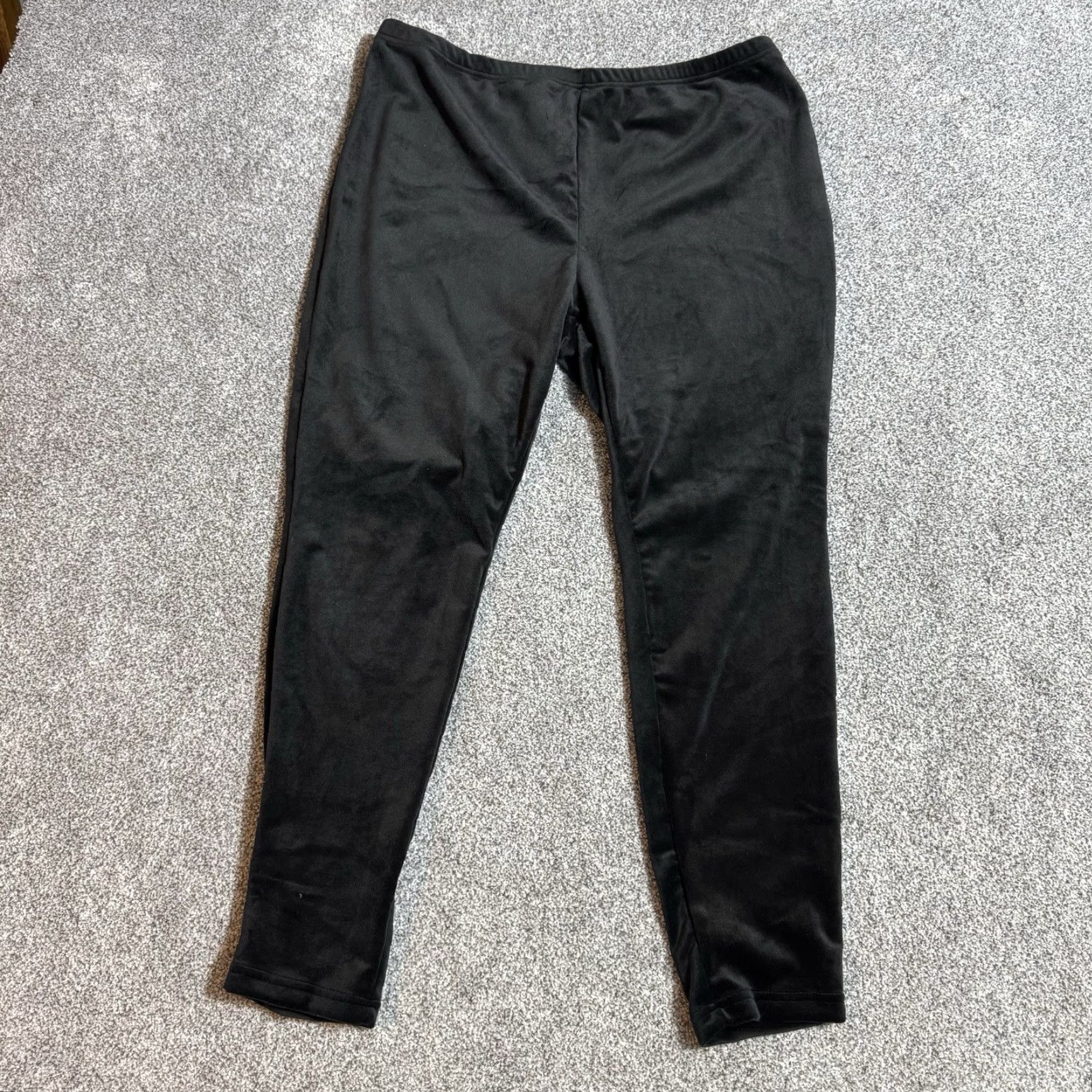 Shein SheIn Curve Leggings Womens 2XL Velour Stretchy Lounge Minimalist Soft Cozy Chic Pants Skinny 2XL Black Women's Casual Velour Leggings Size 40" / US 18 - 8 Thumbnail