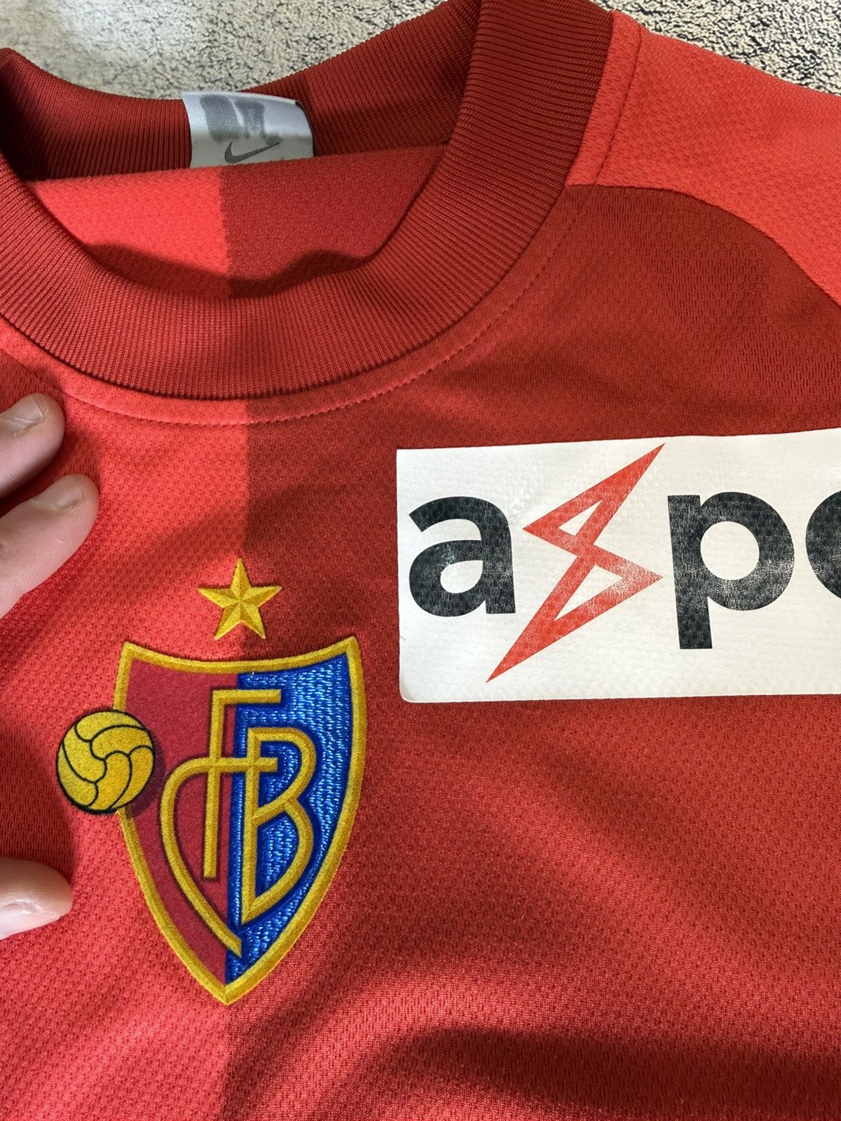 Nike VINTAGE FC BASEL 2005 GOALKEEPER SHIRT NIKE JERSEY NOVARTIS Size US S / EU 44-46 / 1 - 22 Thumbnail