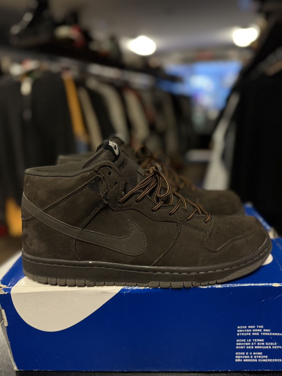 Nike Nike SB Mid Chocolate 2009 RARE W Box 🧼 Size 11 Size US 11 / EU 44 - 1 Thumbnail