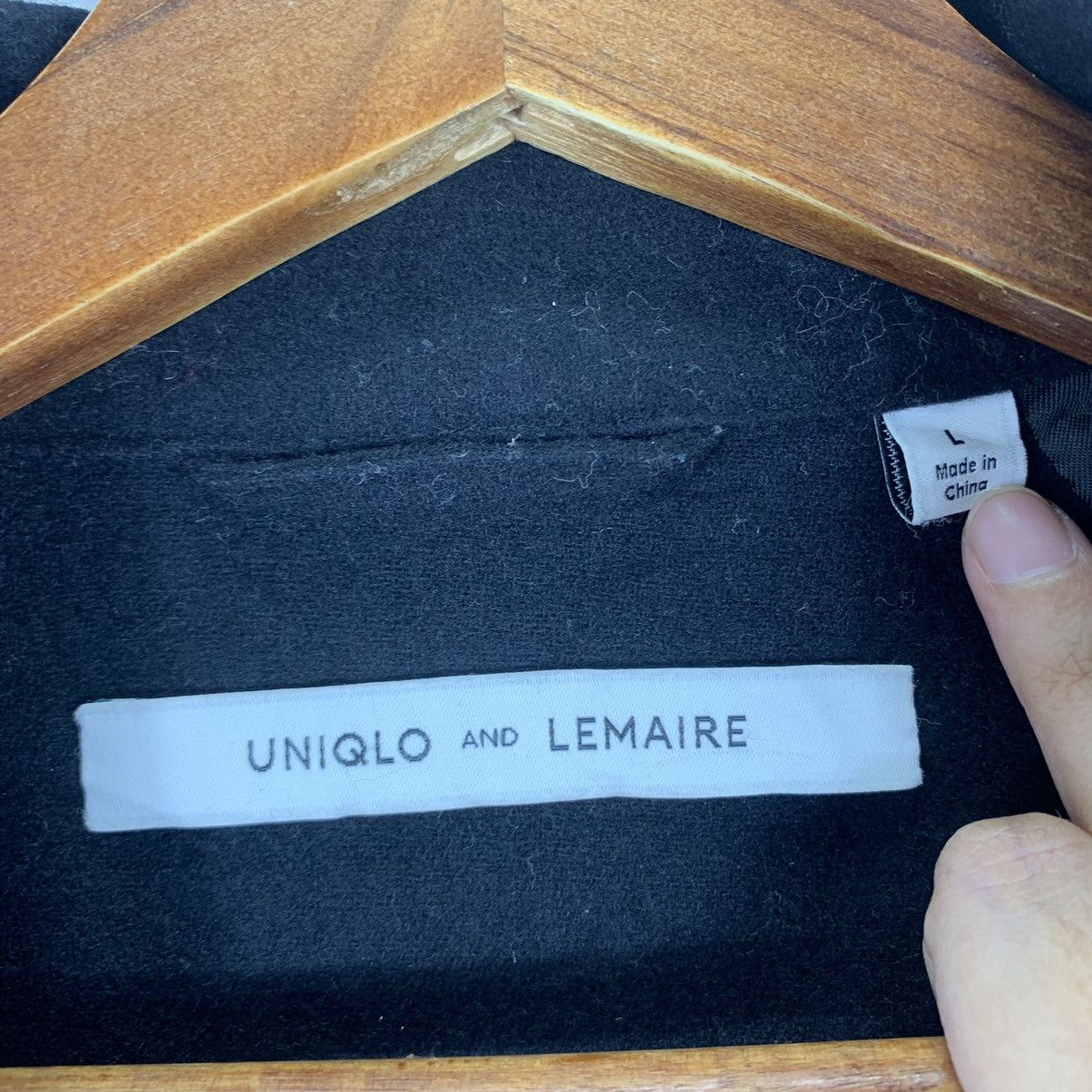 Lemaire × Uniqlo Vintage Uniqlo and Lemaire Black Long Coat Size US L / EU 52-54 / 3 - 5 Thumbnail