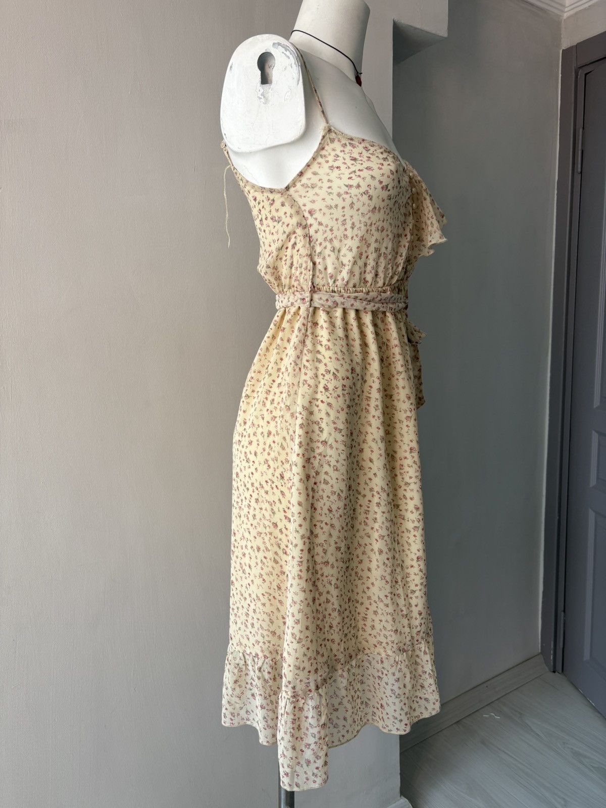 Vintage Guess dress Size M / US 6-8 / IT 42-44 - 17 Thumbnail