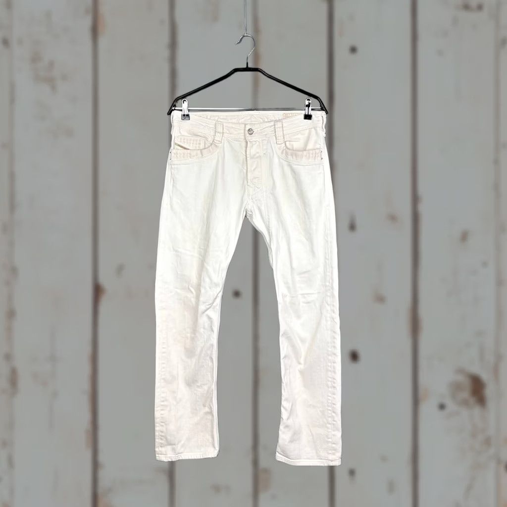 Diesel Diesel Jeans Size 31 White Denim Cotton Straight Leg Belt Loop Womens Size 24" / US 00 / IT 34 - 1 Thumbnail
