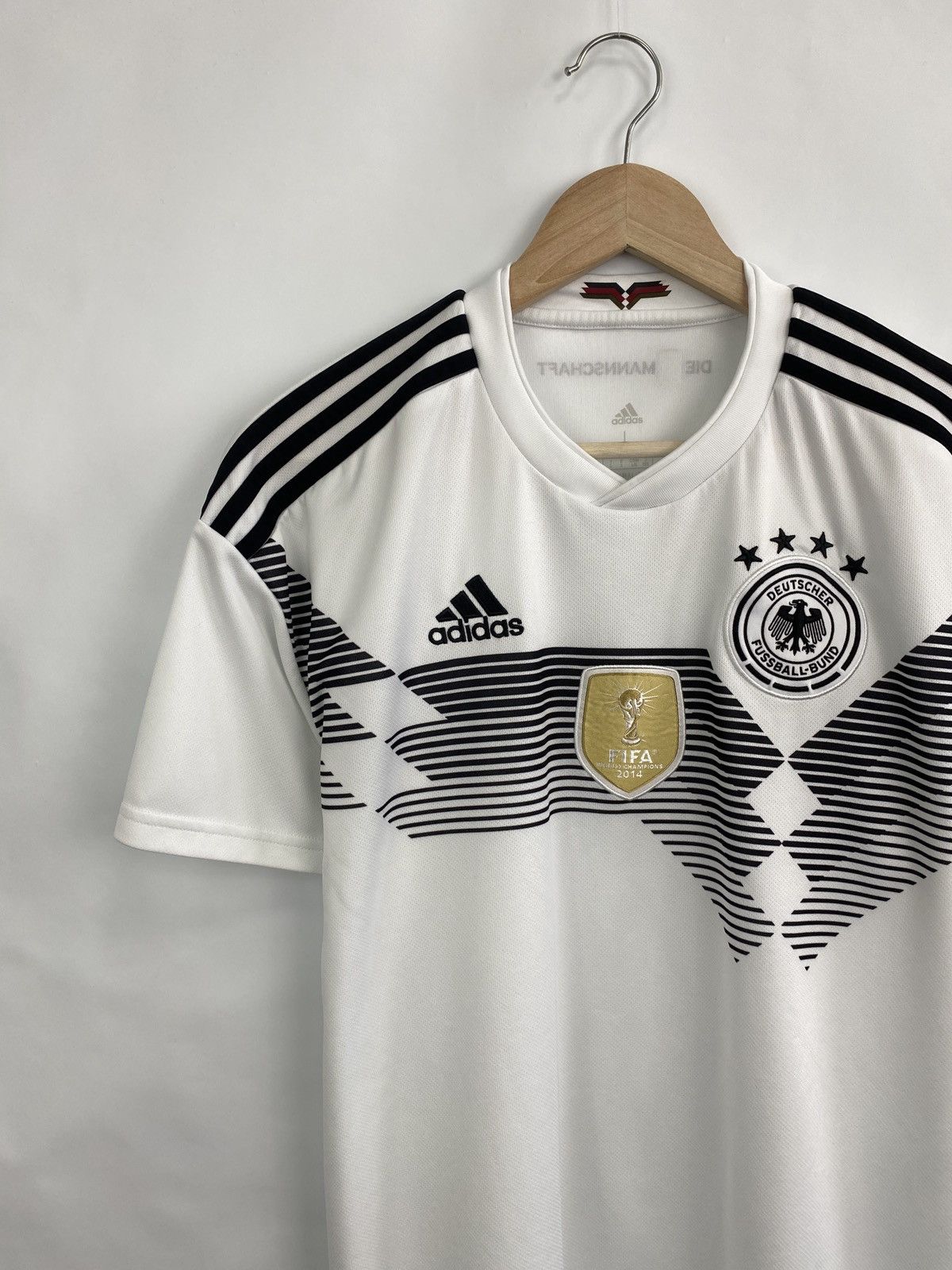 Adidas 🇩🇪 Adidas Germany 2014 WORLD CHAMPIONS jersey soccer t-shirt Size US L / EU 52-54 / 3 - 2 Thumbnail
