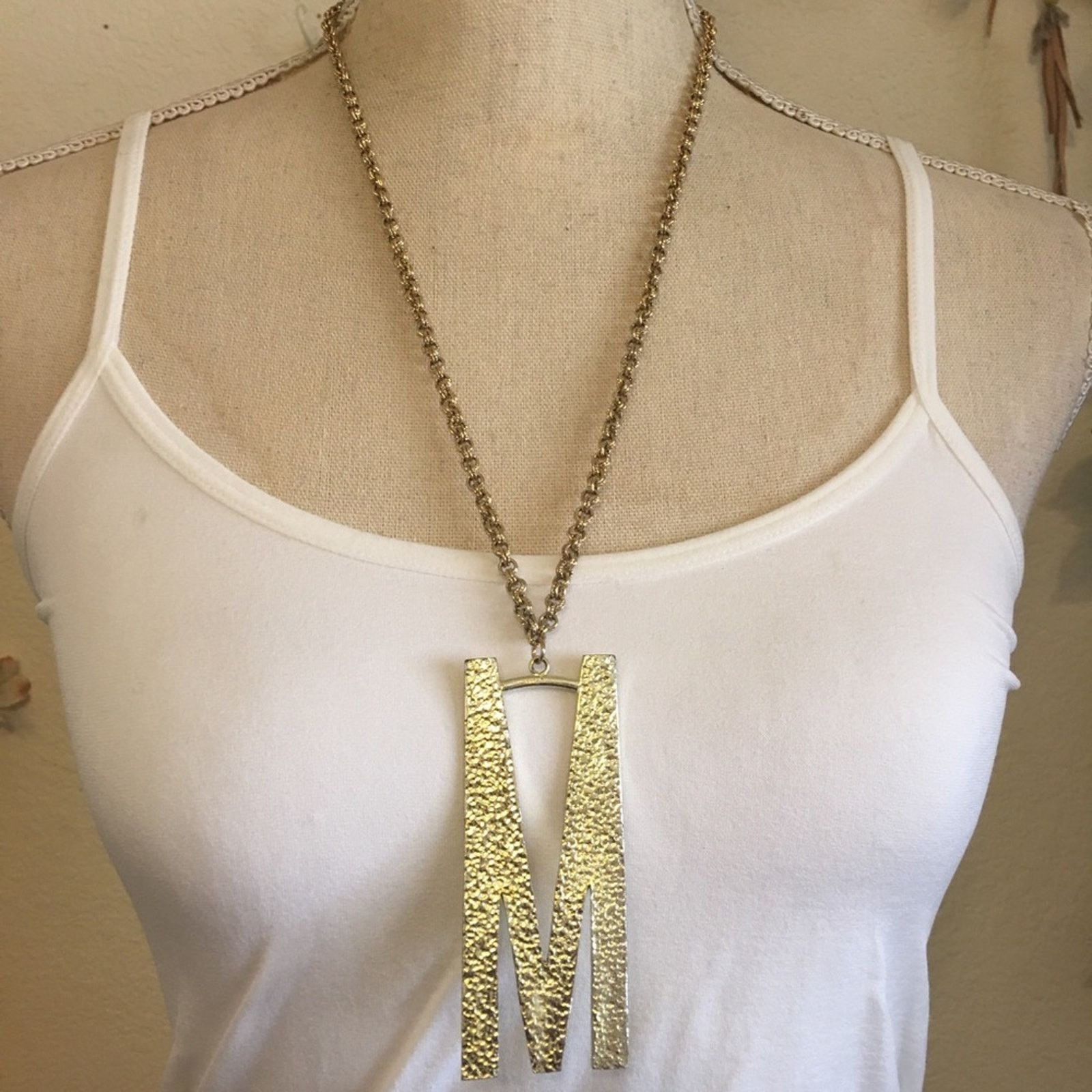 Vintage Vintage 70s monogram pendant on chain necklace Size ONE SIZE - 1 Thumbnail