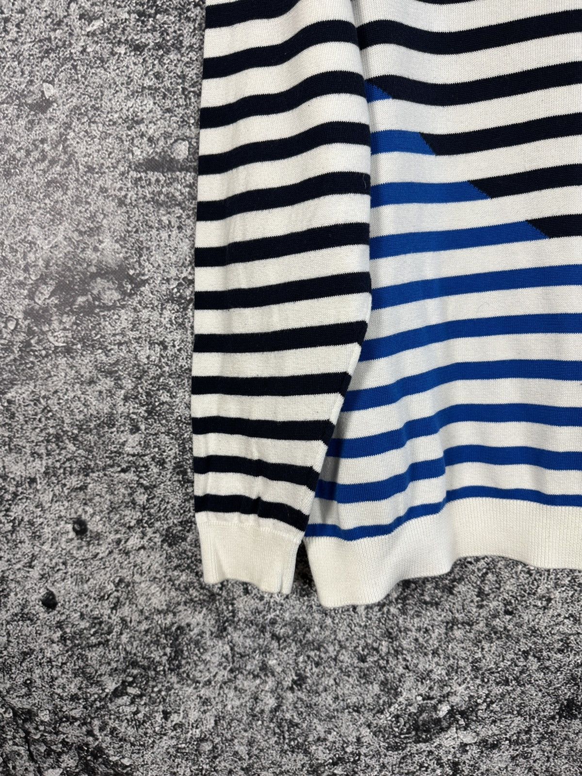 Lacoste Men’s Lacoste Crewneck Striped Sweater Pullover Size 7 (XXL) Size US XXL / EU 58 / 5 - 14 Thumbnail