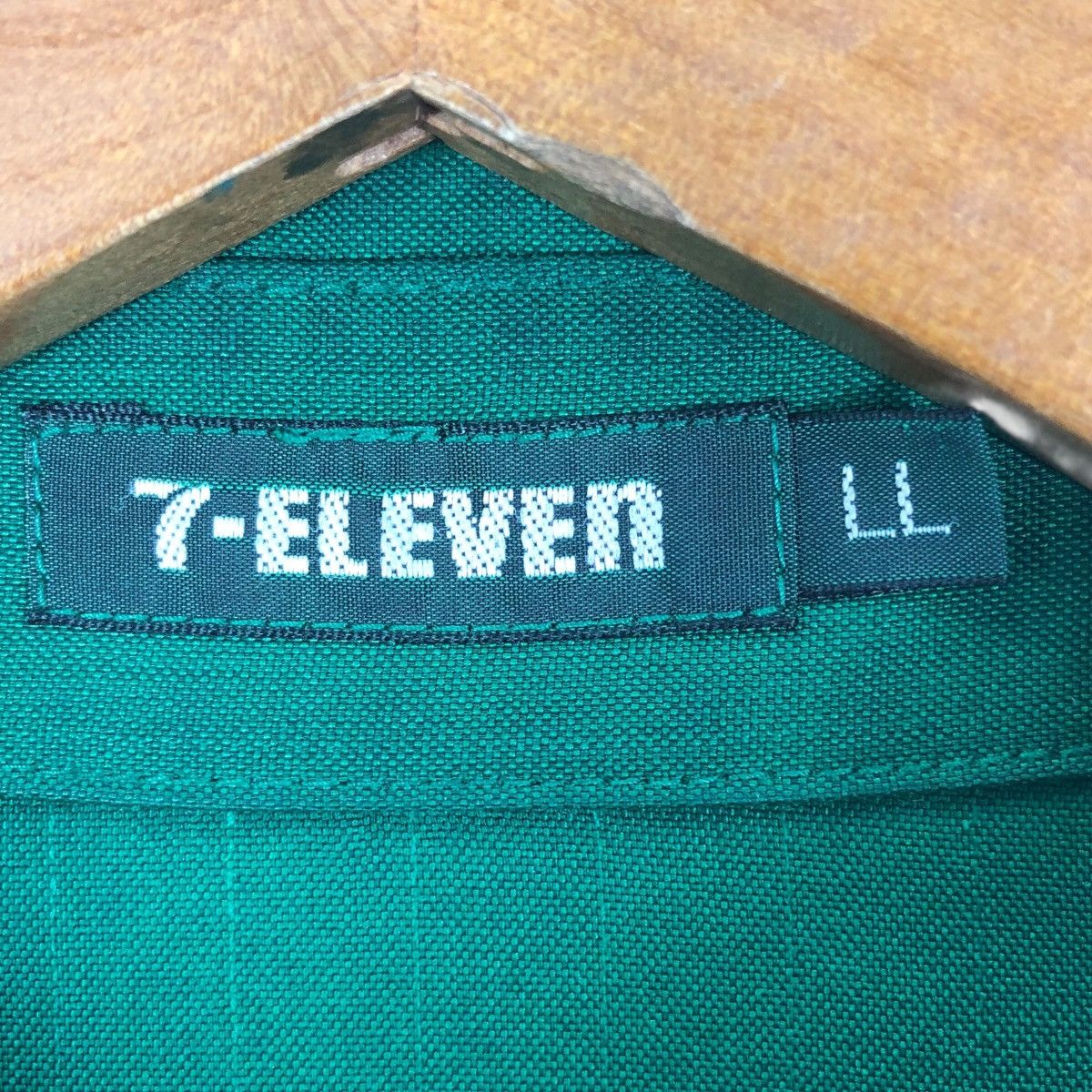 Other Vintage SEVEN ELEVEN 7-Eleven Convenience Store Worker Shirt Size US L / EU 52-54 / 3 - 5 Thumbnail