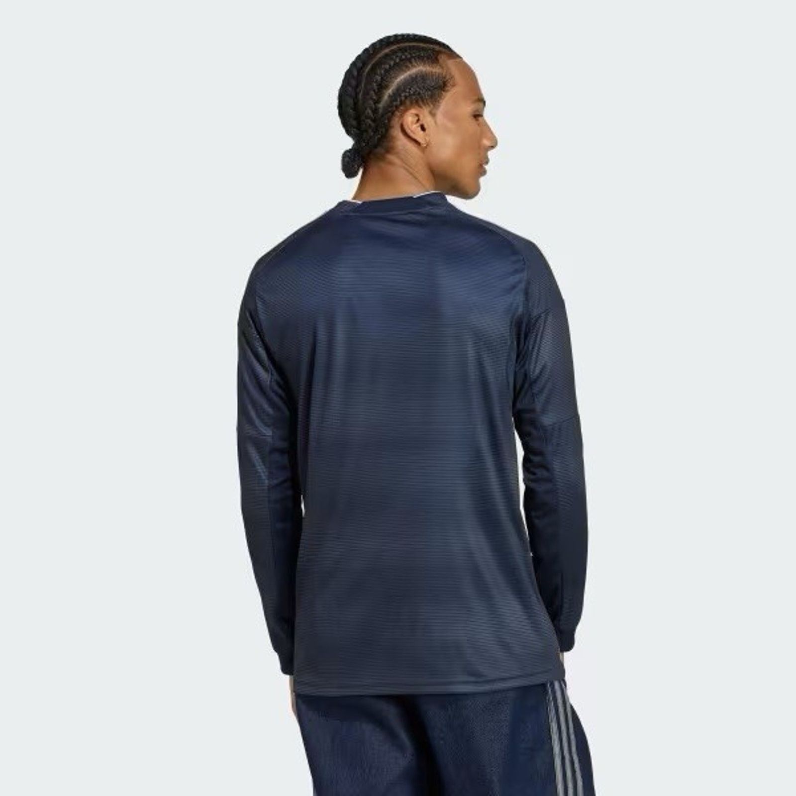 Adidas Adidas Real Madrid 2025/26 Jersey XL Long Sleeve SlimFit NWT Size US XL / EU 56 / 4 - 4 Thumbnail