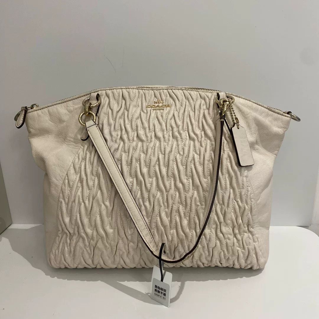 Coach Pre-loved Bag Very good condition Size ONE SIZE - 1 Thumbnail
