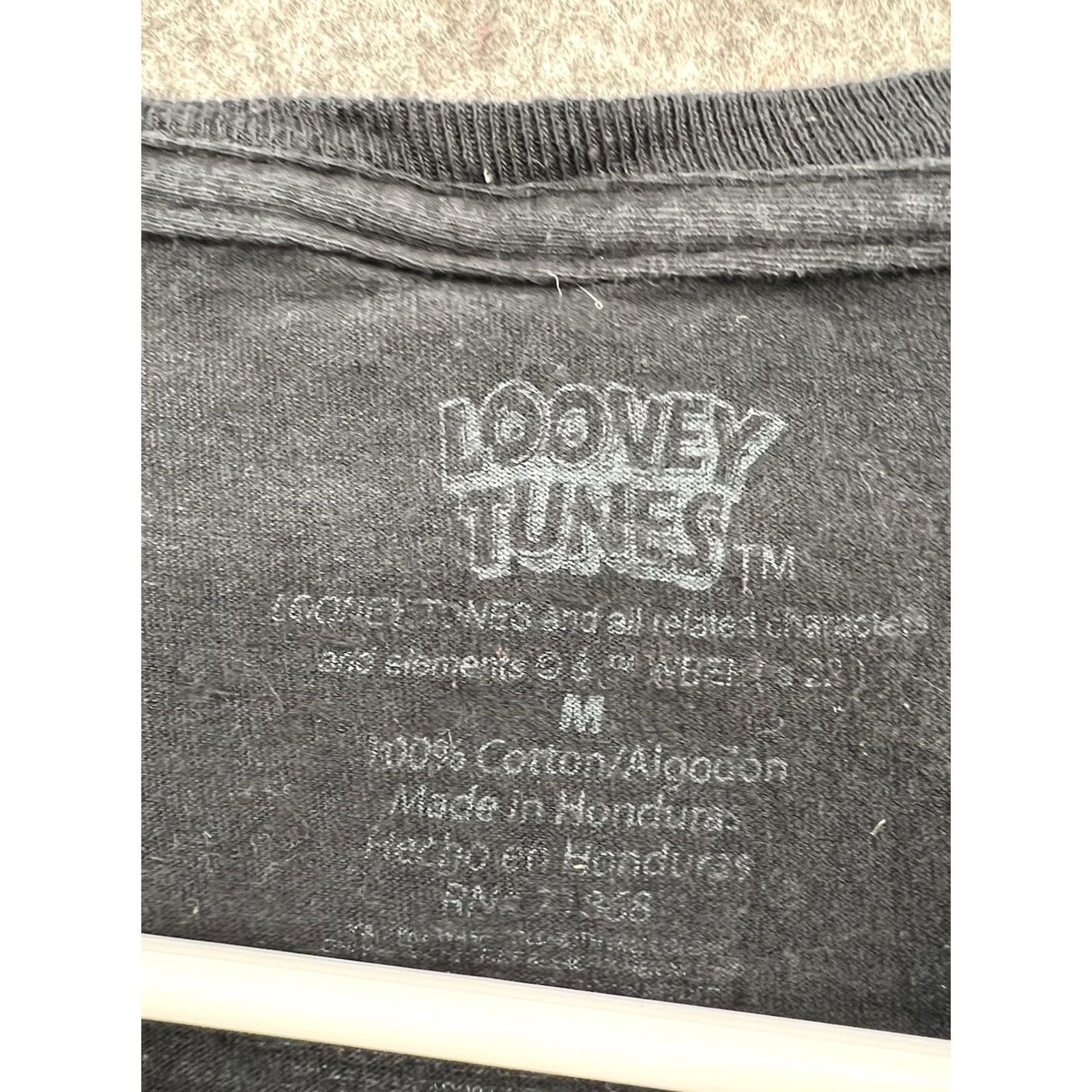 Vintage Looney Tunes Shirt Men Graphic Taz Bugs Bunny Size M Black Cotton Crew Neck Short Sleeve Cartoon 2020-2029 Sportsman Regular Size US M / EU 48-50 / 2 - 5 Thumbnail