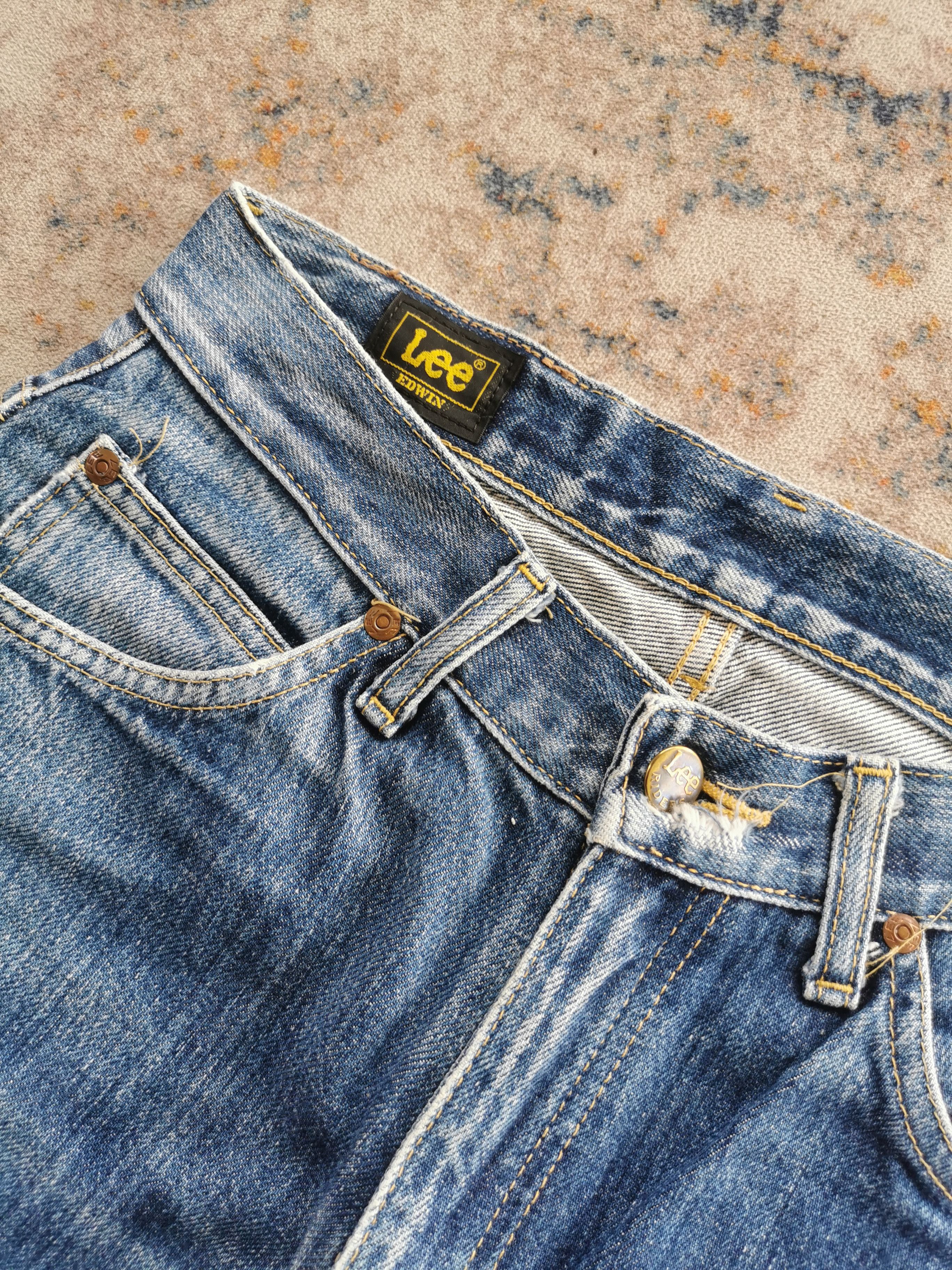 Lee VINTAGE LEE FLARE DISTRESSED JEANS BOOTCUT FADED PANTS Size US 26 / EU 42 - 7 Thumbnail