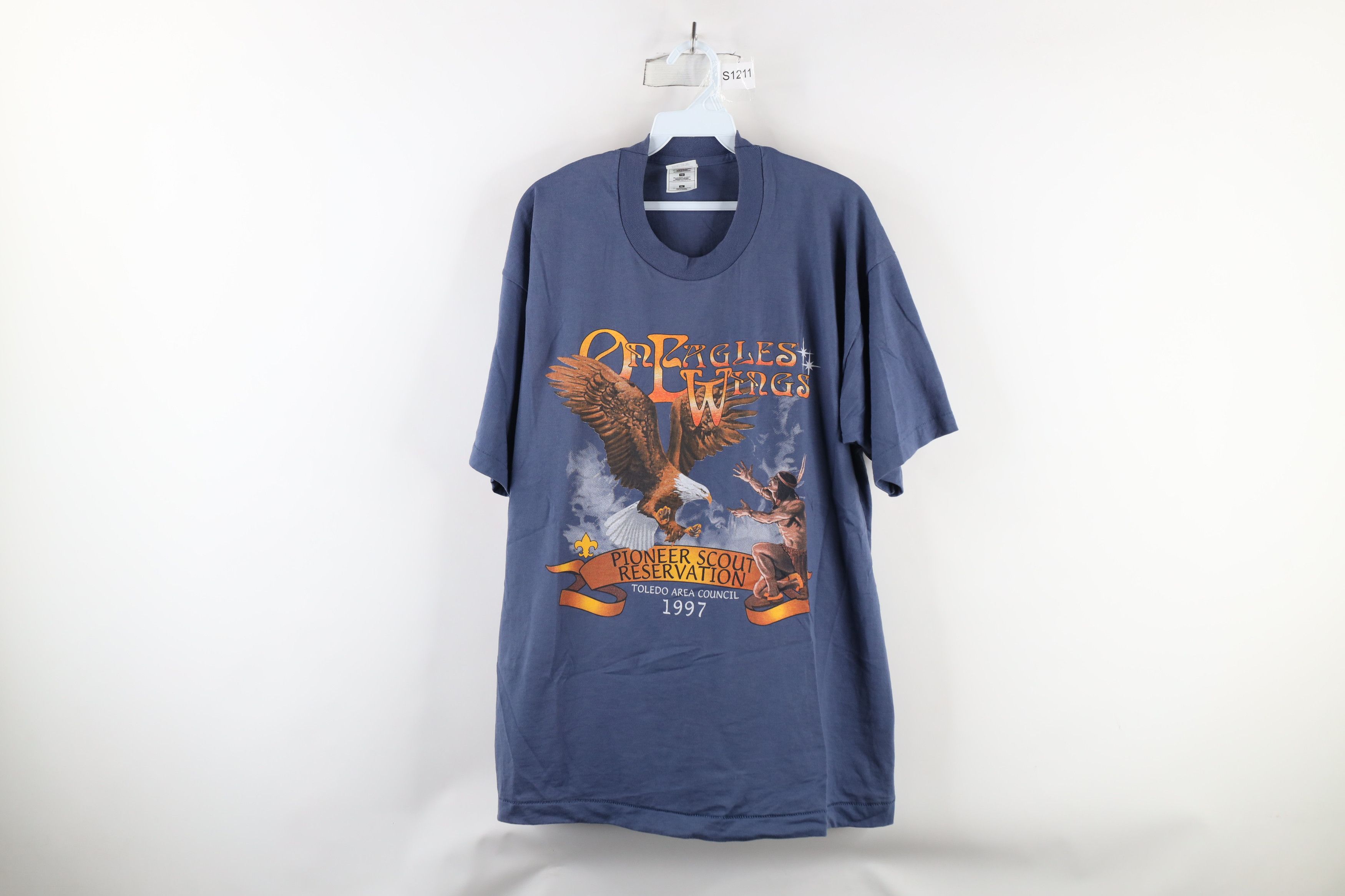 Vintage Vintage 90s On Eagles Wings Scout Reservation T-Shirt Size US XL / EU 56 / 4 - 1 Thumbnail